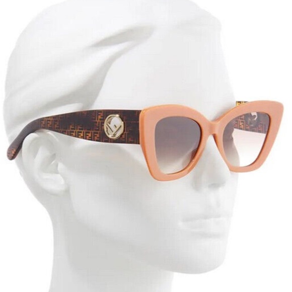 FENDI
‘F IS FOR FENDI’ SUNGLASSES FF 0327/S - Picture 3 of 10